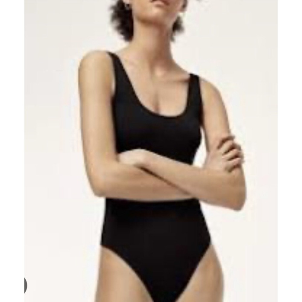 Wilfred Free Aritzia Georgianna Bodysuit Black Scoop Neck Sleeveless XS NEW